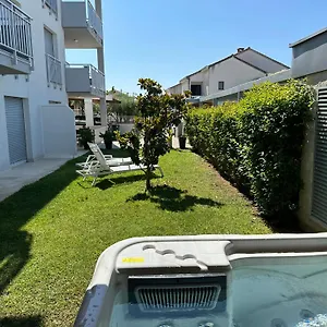 Apartament Sunadria, Kožino