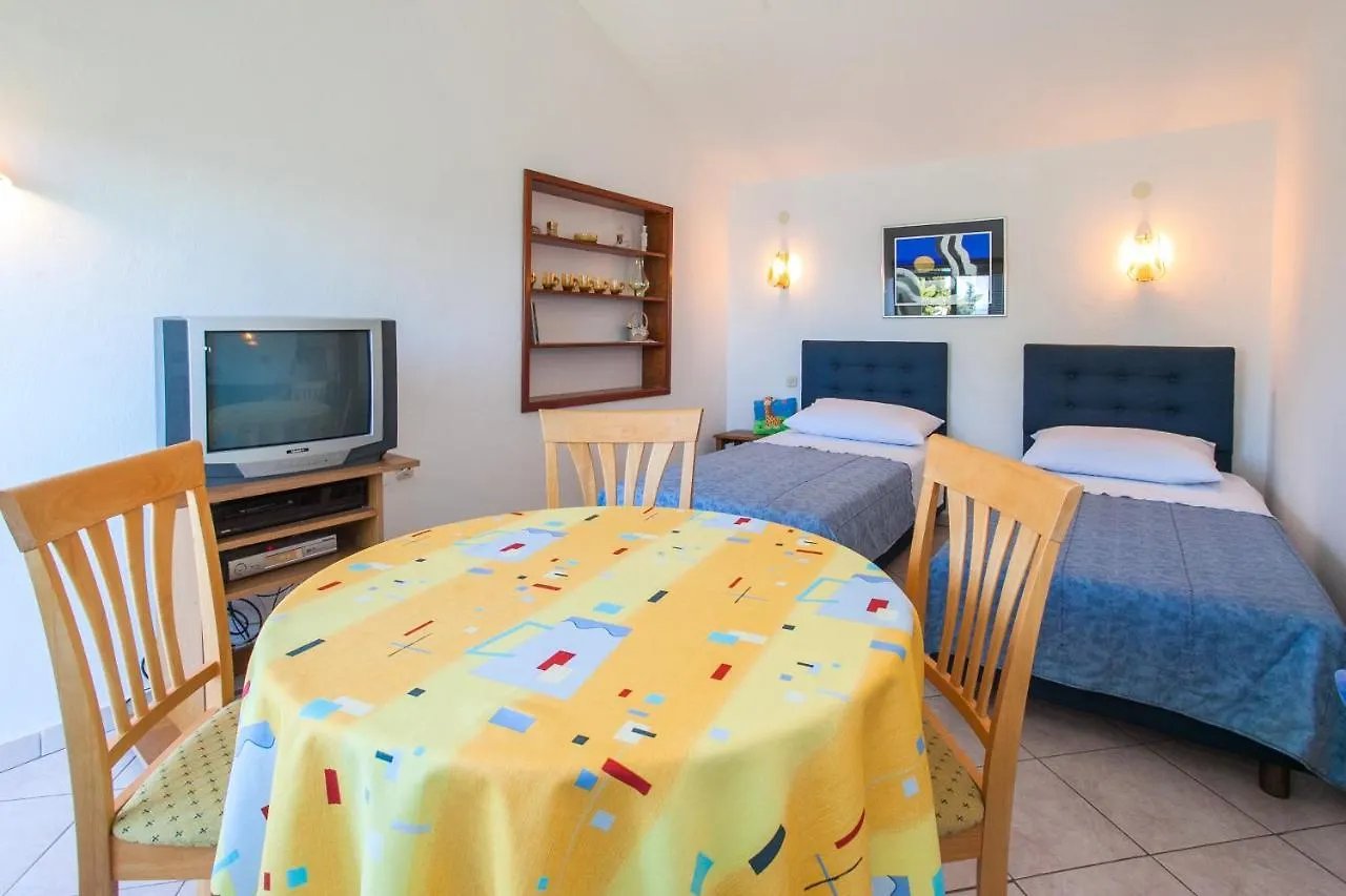 Villa Magnolia Kožino 0*,  Hırvatistan